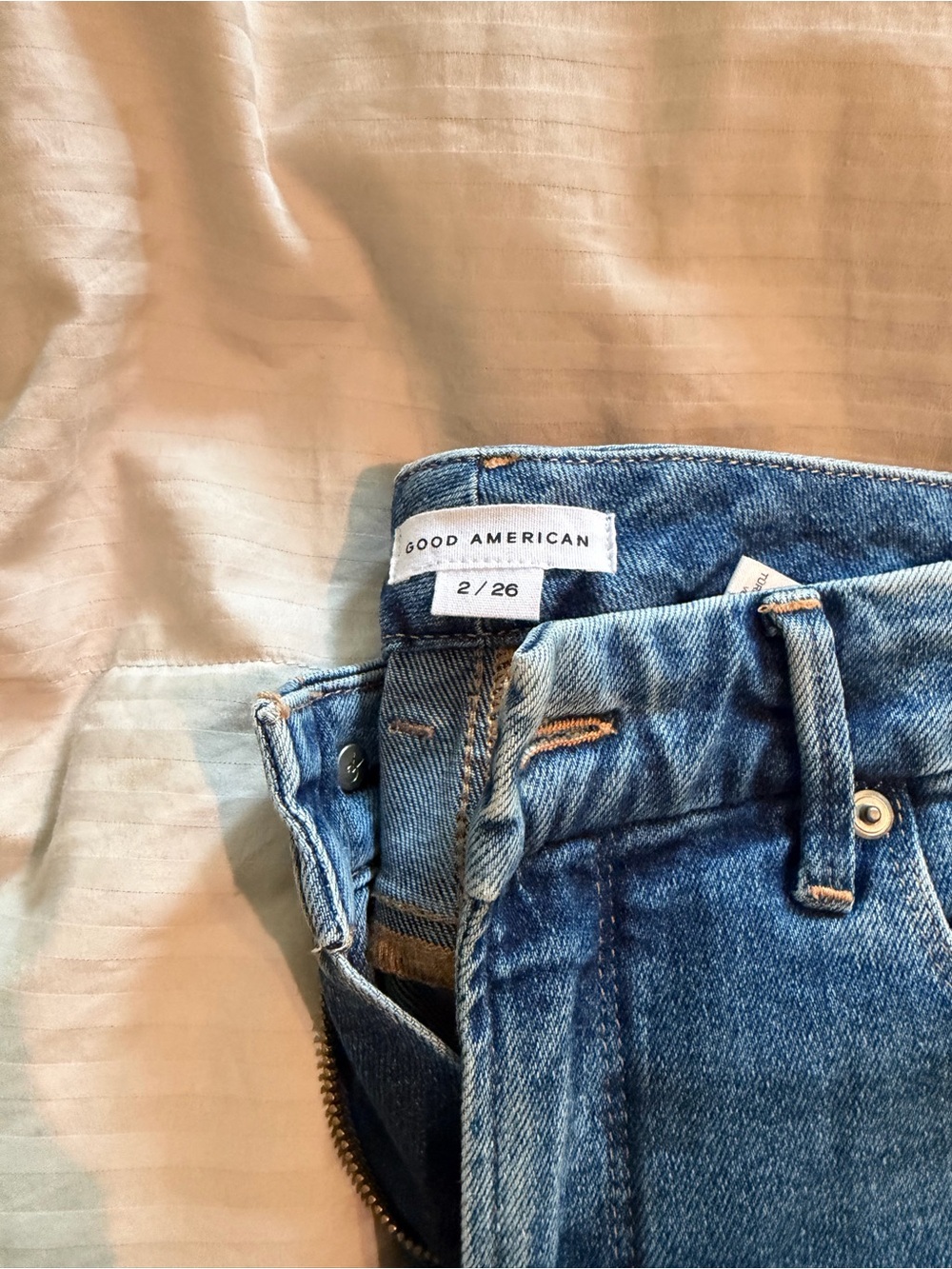 Good American Classic Medium Blue High-Rise Women's Jeans